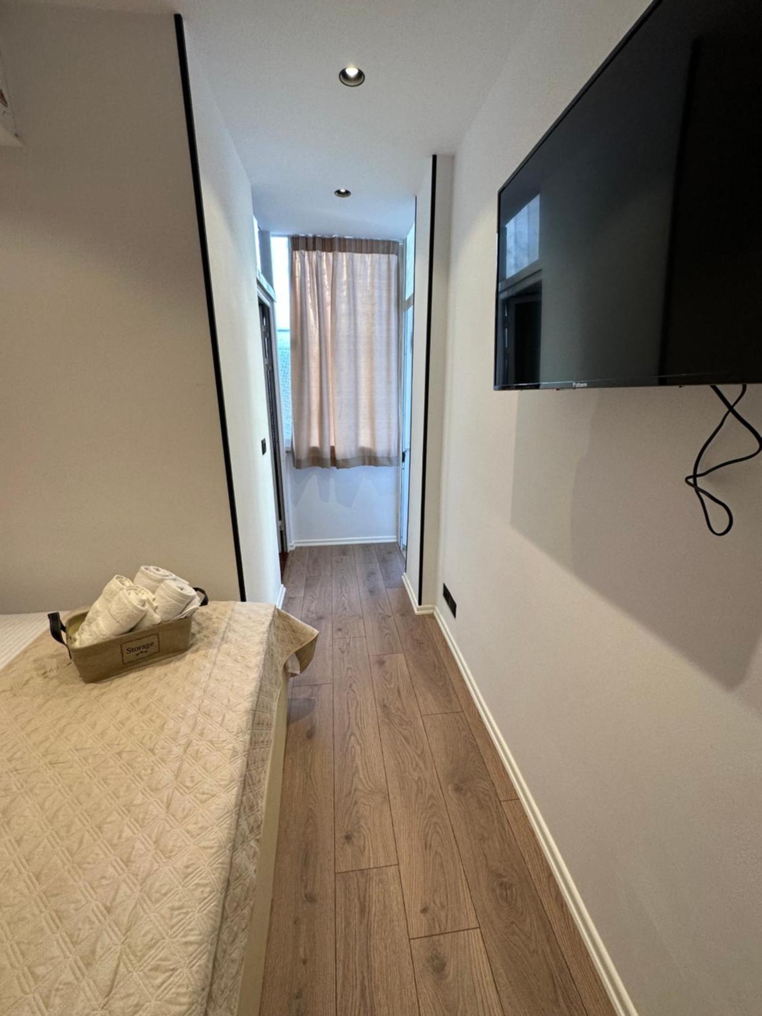 Heart Of Tirana Apartment Ngoại thất bức ảnh